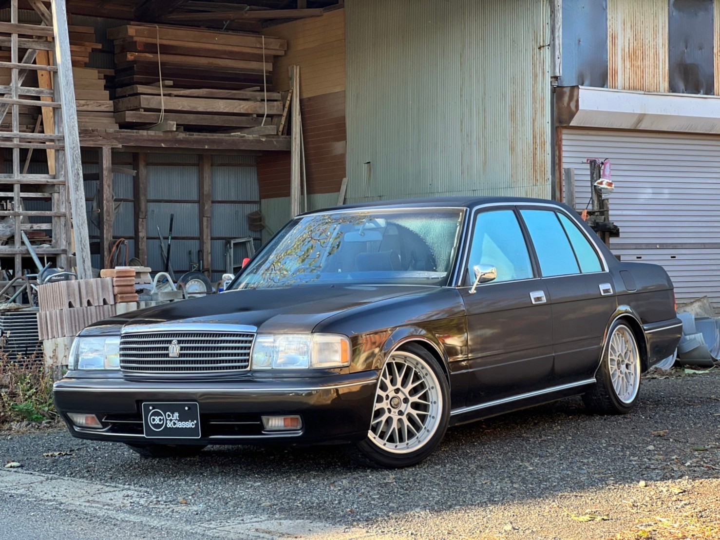 1993 Toyota Crown Royal Saloon - Cult & Classic : Cult & Classic